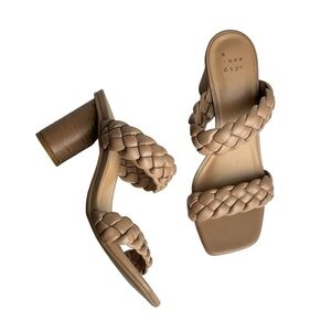 A New Day Tan Woven Heels Size 6